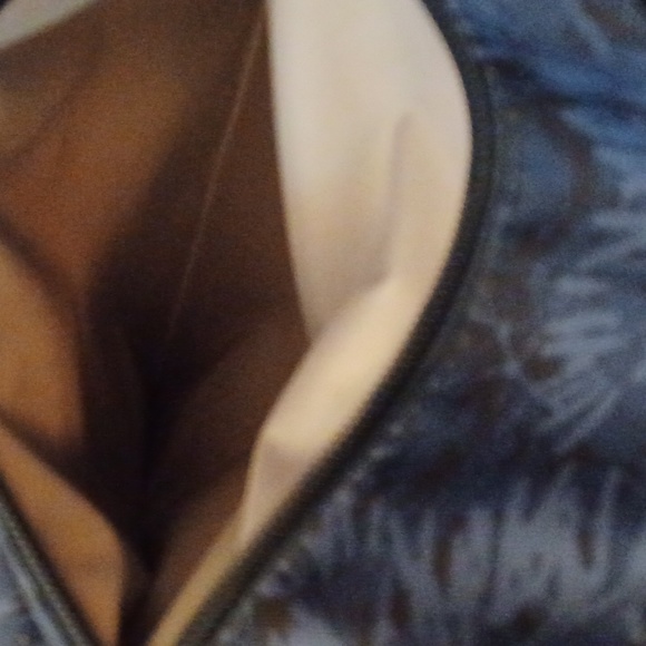 3-In-1 Convertible Backpack - Picture 4 of 5